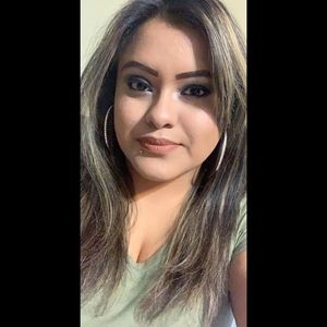 Meet your Posher, Eva